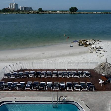 Gulfview Hotel - On The Beach Клиъруотър Бийч Екстериор снимка