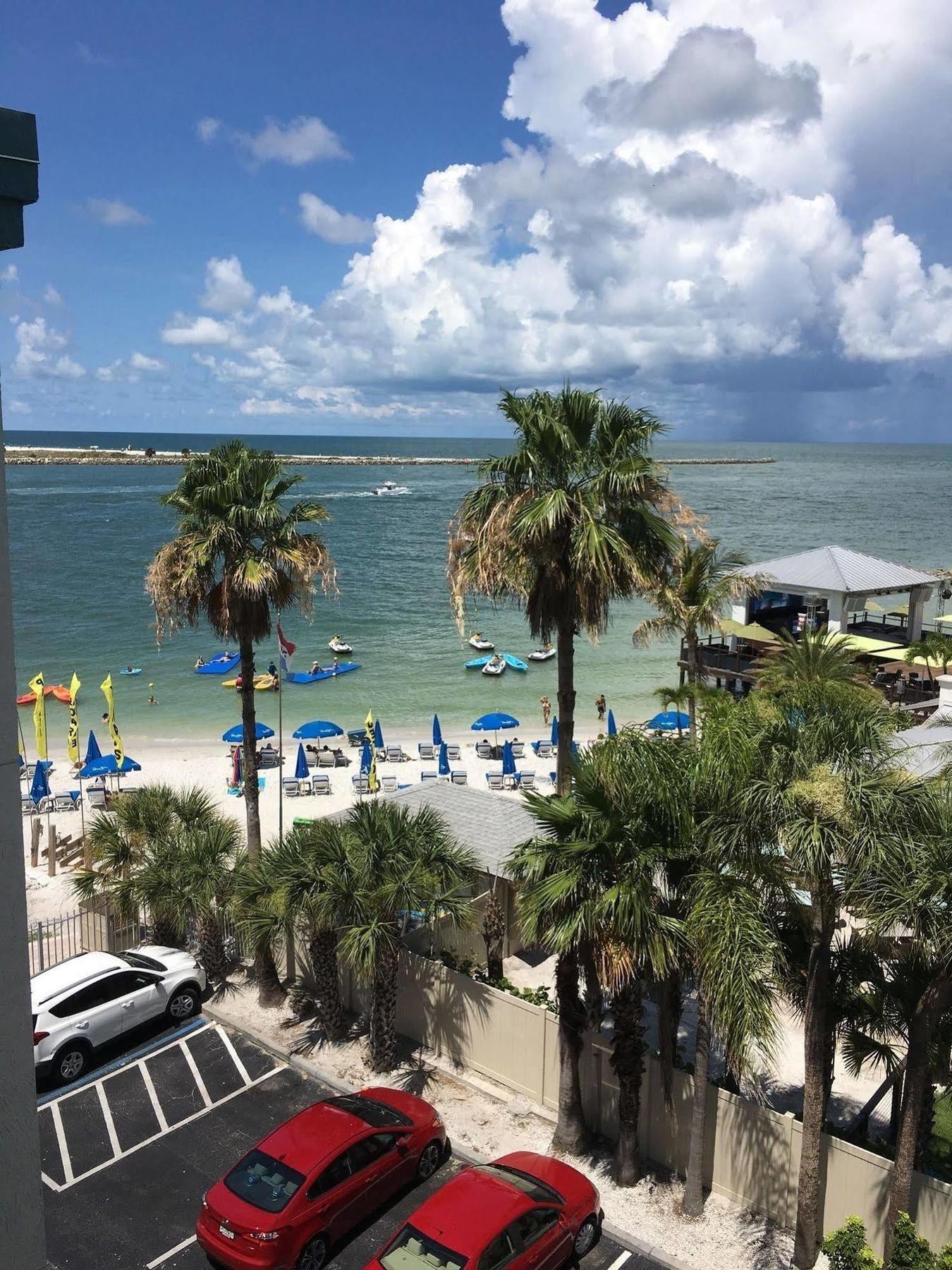 Gulfview Hotel - On The Beach Клиъруотър Бийч Екстериор снимка